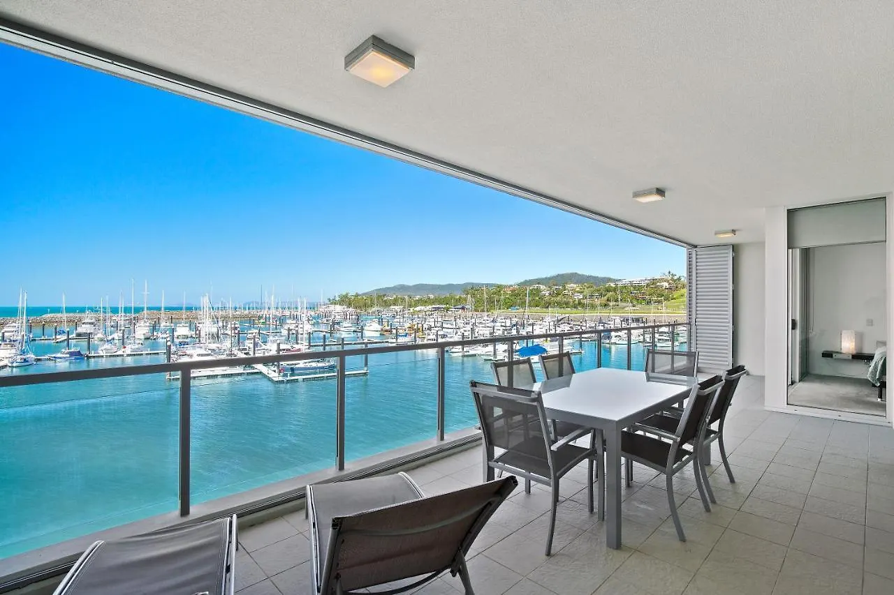 Peninsula Airlie Beach Australia